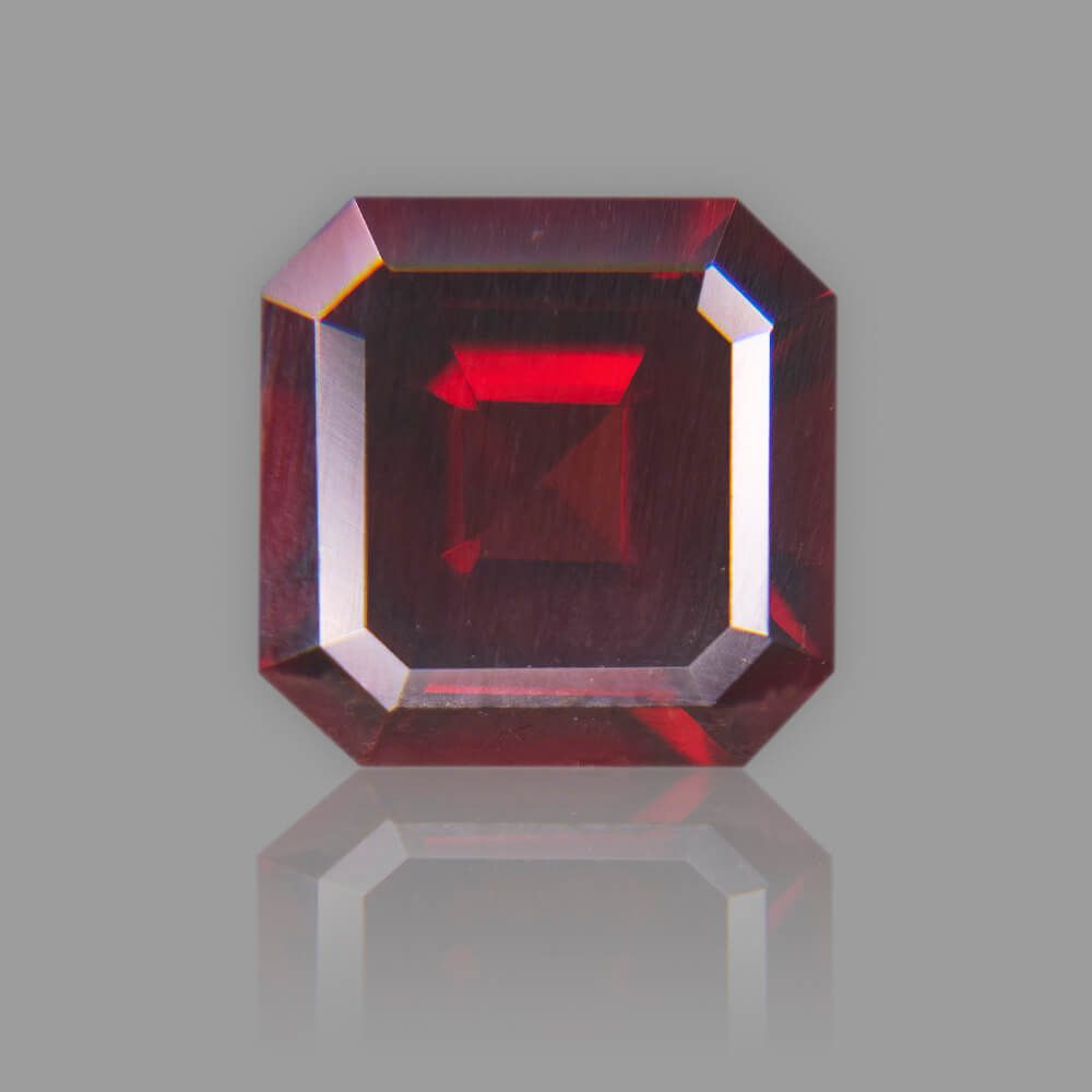 AAA Quality Clean Natural Garnet Sqaure Cut Gemstone