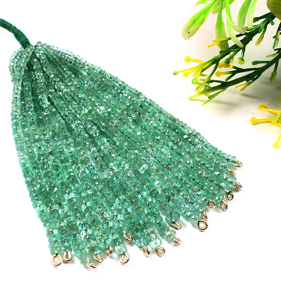 Precious faceted Emerald Small Beads