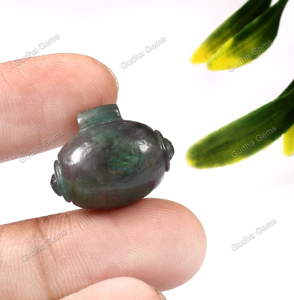 24.50 CRT Natural Emerald Hand Carved Gemstone