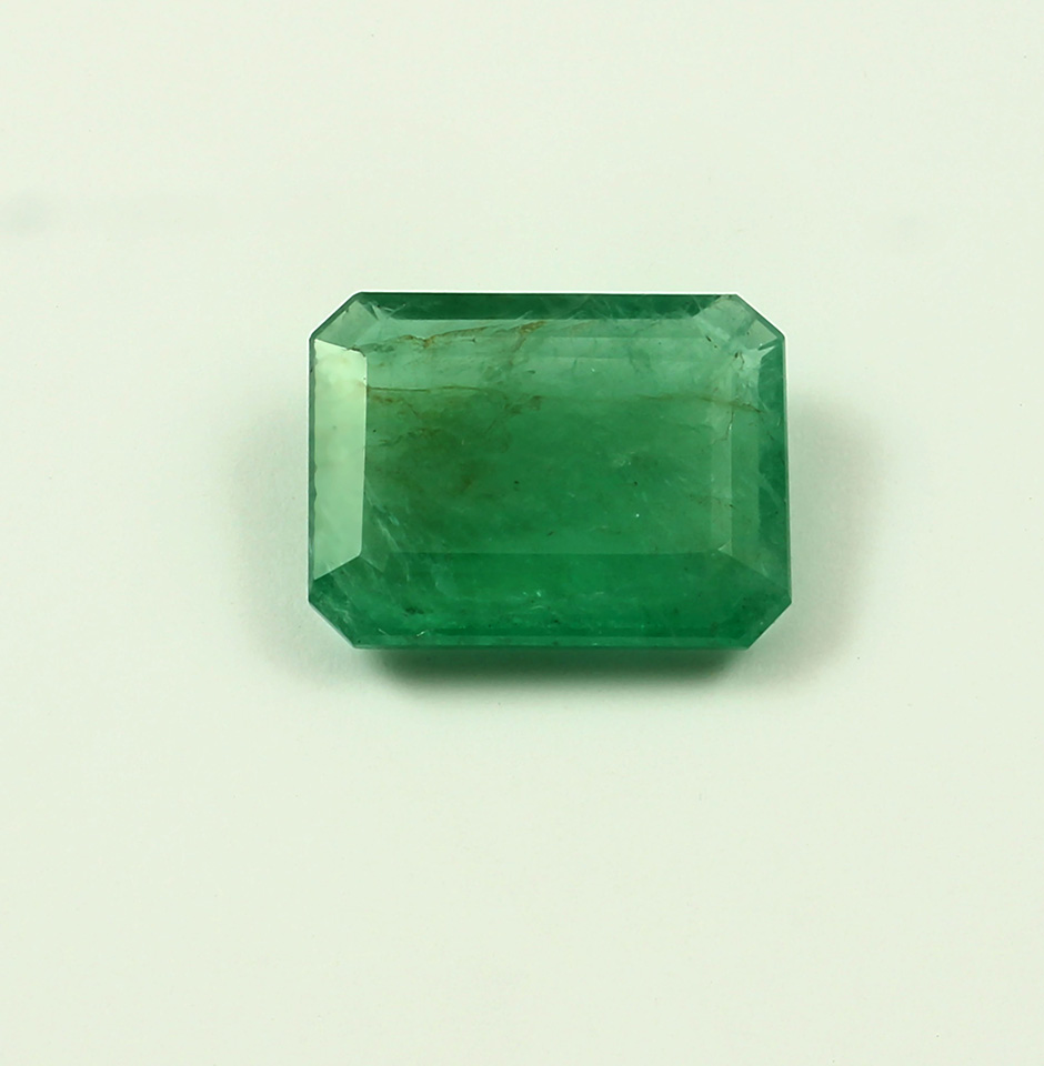 Precious Emerald Cut Emerald