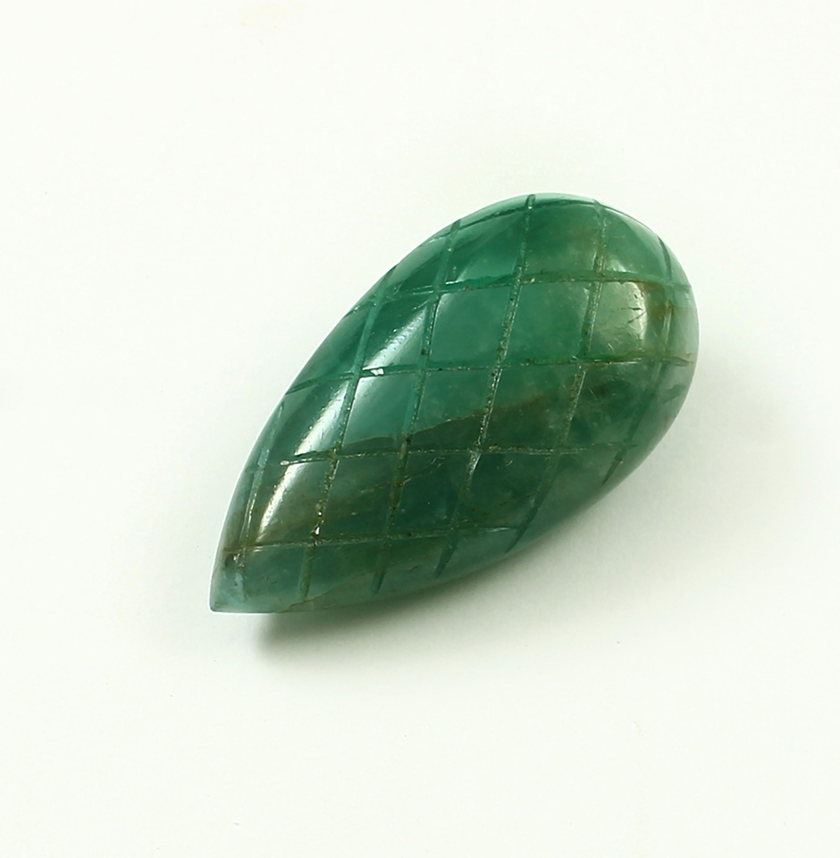 Precious Pear cut emerald carving gemstone
