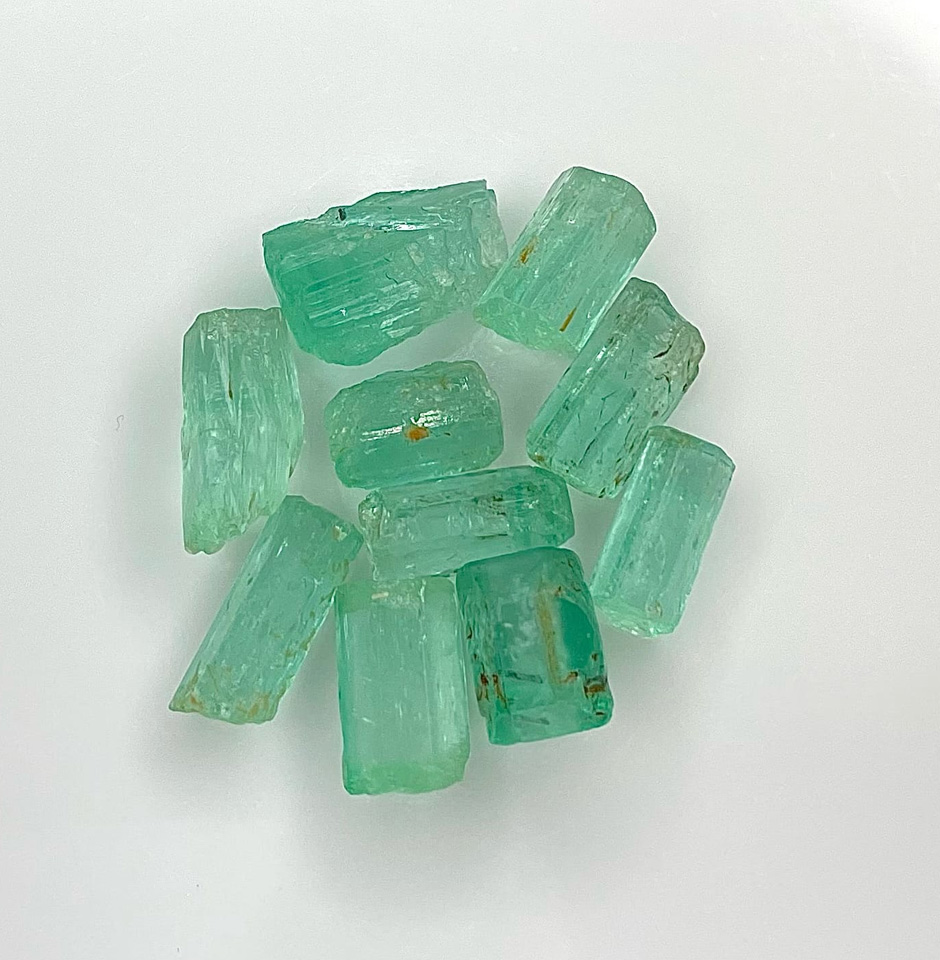 Russian EMerald Ring Size Rough Raw Nuggets