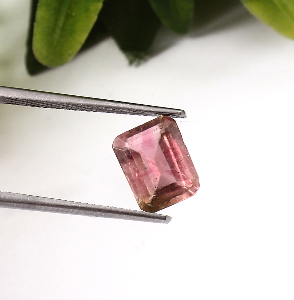 2.50 CRT  10x7x4 mm Attractive Faceted Rectangle Shape Pink Tourmaline Gemstone